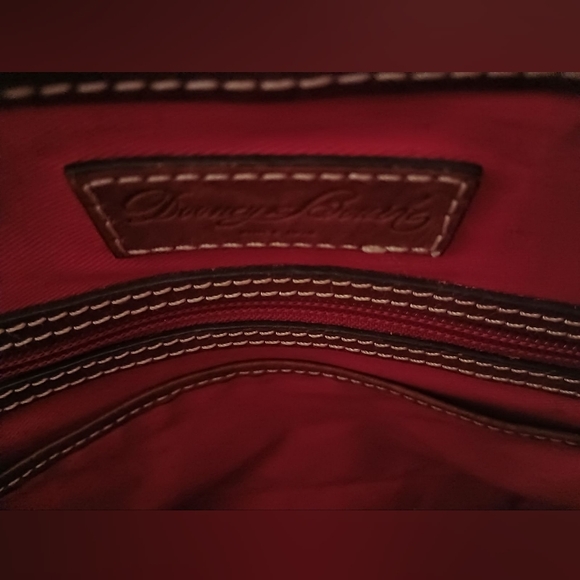 **EUC**Dooney & Bourke Pebble Grain Zip Zip Satchel - Picture 3 of 5